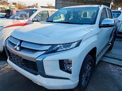 میتسوبیشی L200